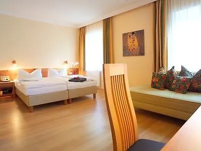 & Restaurant Ragginger Attersee Hotel Nussdorf am Attersee