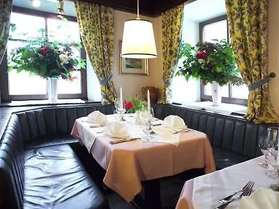 Szálloda & Restaurant Ragginger Attersee