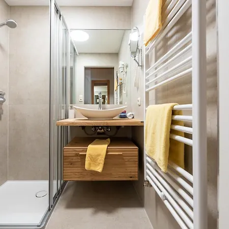 & Restaurant Ragginger Attersee 4* Nussdorf am Attersee