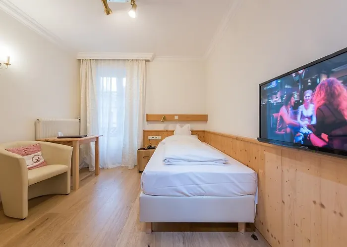 Otel & Restaurant Ragginger Attersee