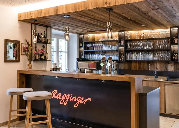 호텔 & Restaurant Ragginger Attersee